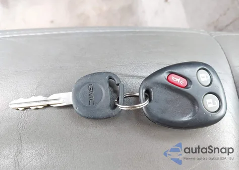 2005 GMC Yukon Xl 1500 Denali из США, поврежденный, VIN 1GKFK66U55J221763